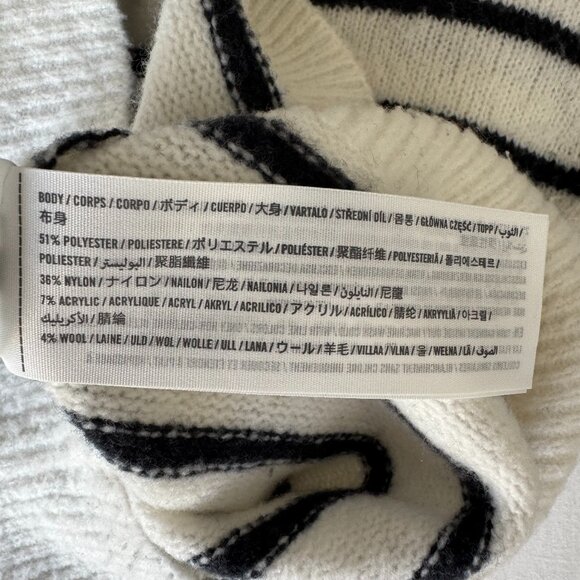 Abercrombie crewneck sweater tshirt - Picture 4 of 4